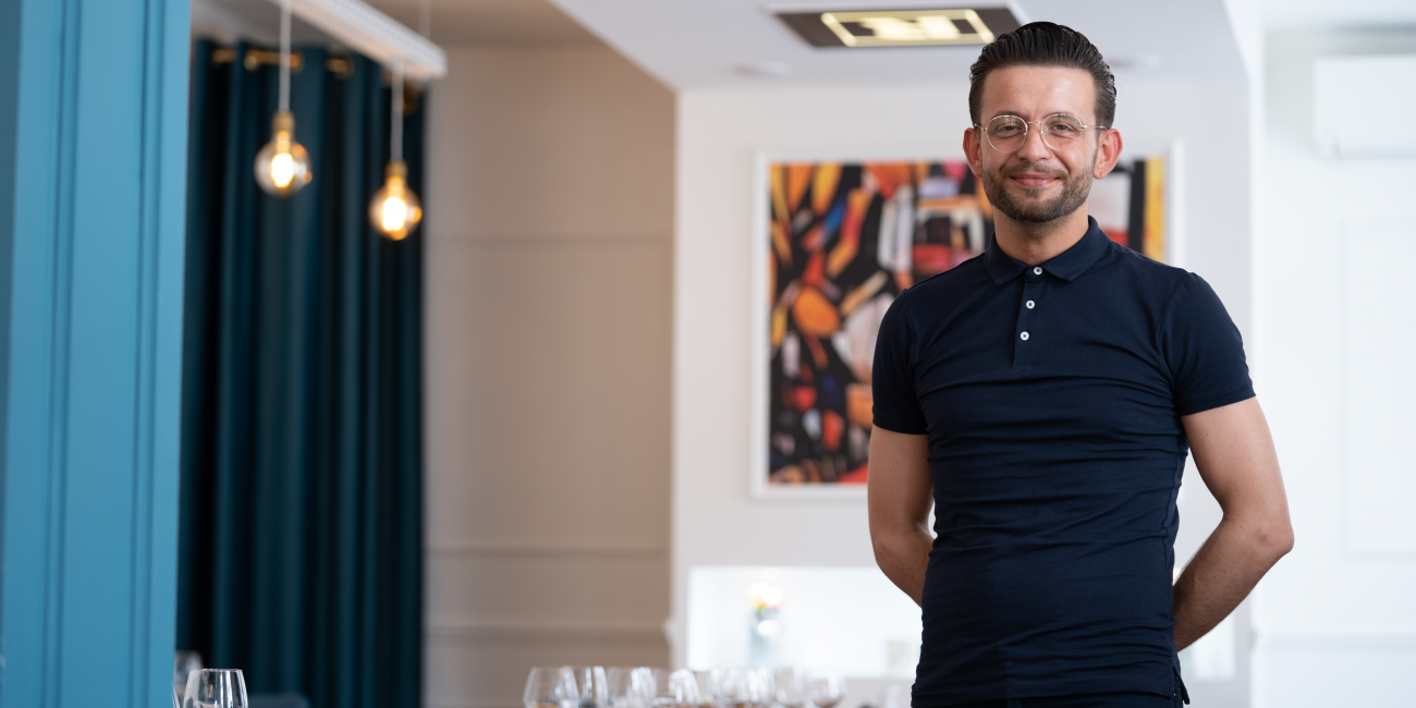 Gérant Rino son resto